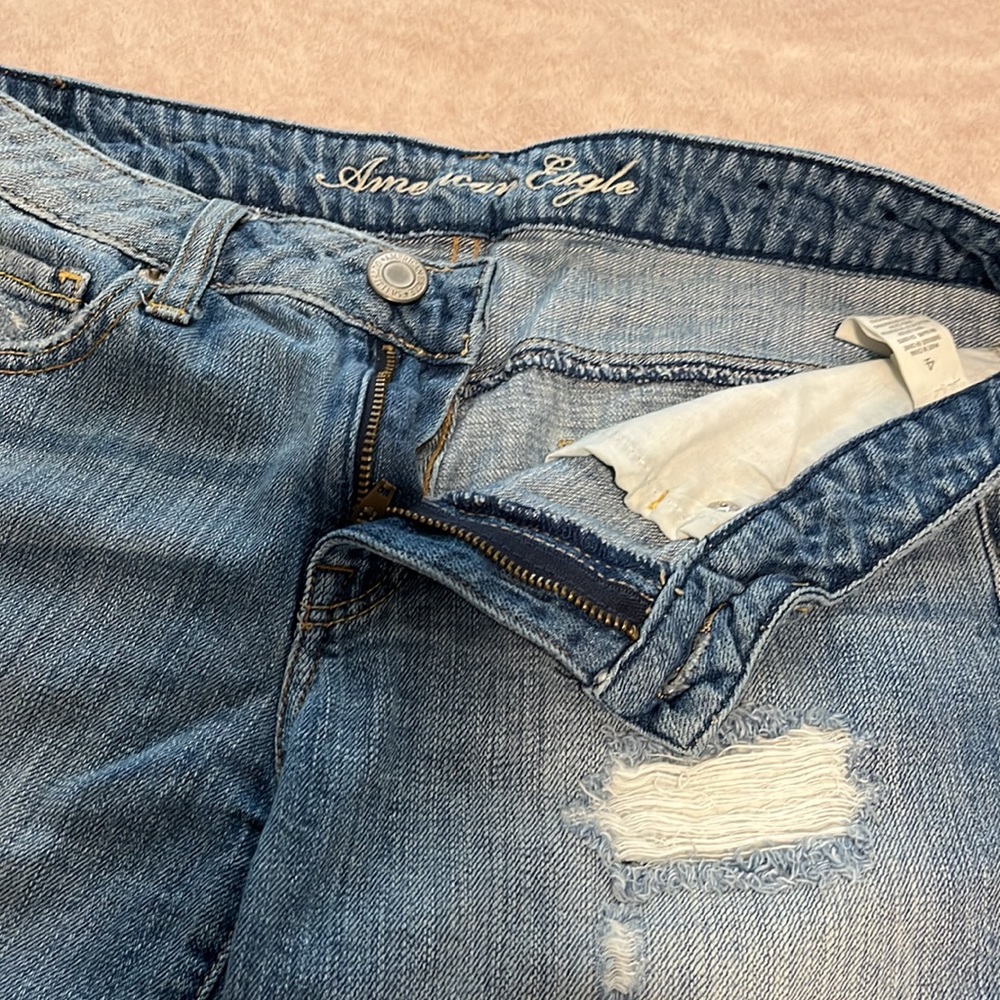 Clothes - Picture 3 of 4